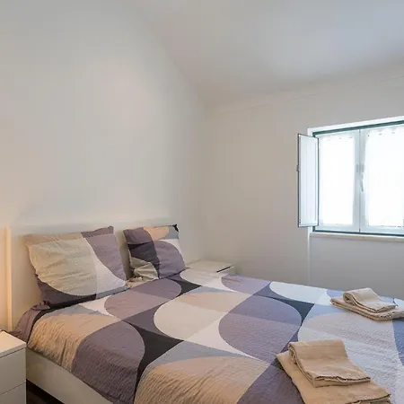 Апартаменты T3 Abegoarias Filipe Do Canto