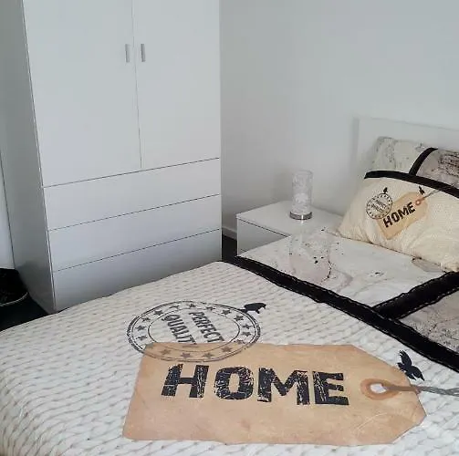 Апартаменты T3 Abegoarias Filipe Do Canto Назаре